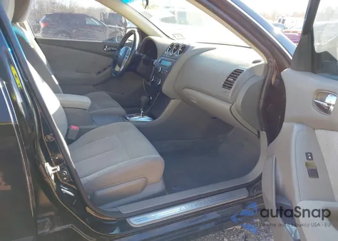 2012 Nissan Altima 2.5 z USA, uszkodzony, nr VIN 1N4AL2AP4CC245038